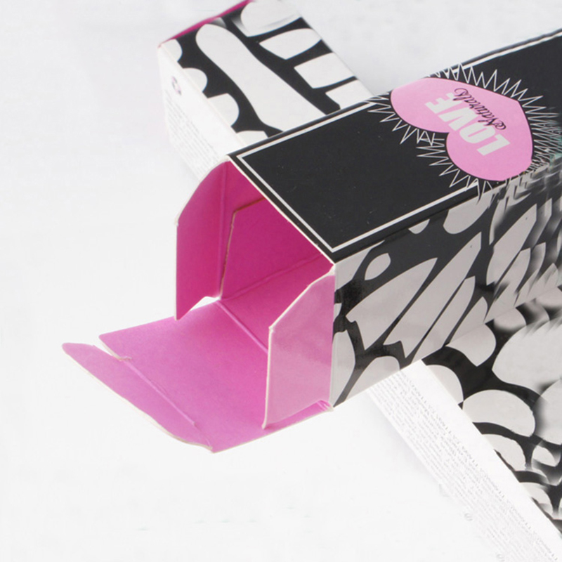 黒とピンクのアートペーパーまつげボックス印刷